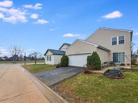 Tiny photo for 21537 Gray Wing Drive, Crest Hill, IL 60403 (MLS # 12593903)