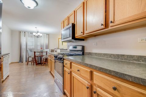 Tiny photo for 21537 Gray Wing Drive, Crest Hill, IL 60403 (MLS # 12593903)