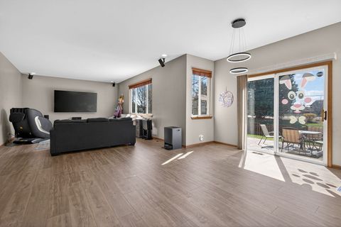 Tiny photo for 2993 Stirling Court, Montgomery, IL 60538 (MLS # 12605163)