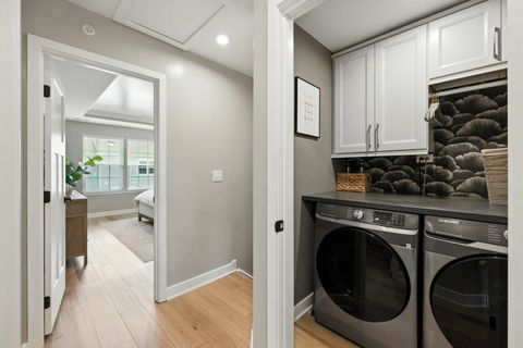Tiny photo for 158 Canterbury Way, Lake Zurich, IL 60047 (MLS # 12493175)