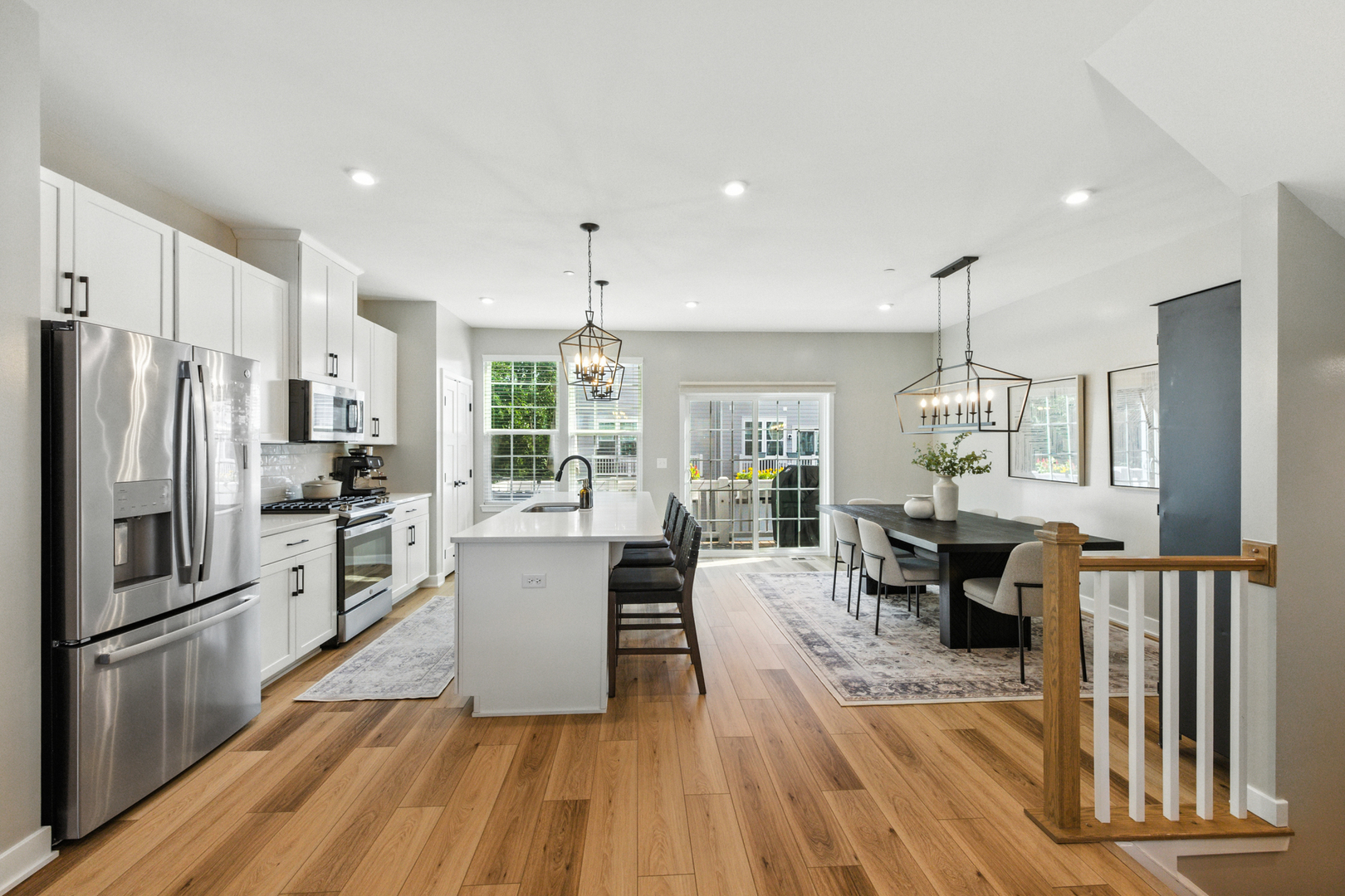 158 Canterbury Way