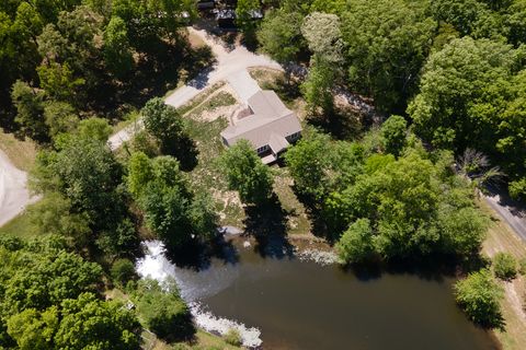 Tiny photo for 18562 E Hill Street, Mt Vernon, IL 62864 (MLS # 12633831)