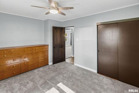 Tiny photo for 503 AIRPORT Road, Centralia, IL 62801 (MLS # EB460423)