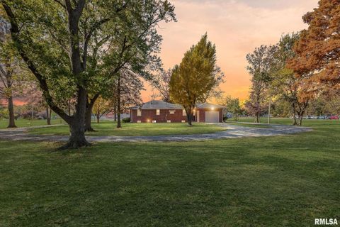 Tiny photo for 503 AIRPORT Road, Centralia, IL 62801 (MLS # EB460423)