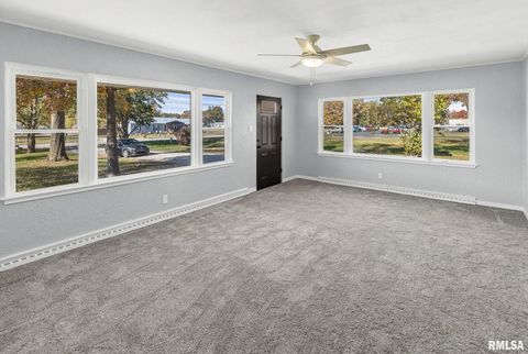 Tiny photo for 503 AIRPORT Road, Centralia, IL 62801 (MLS # EB460423)