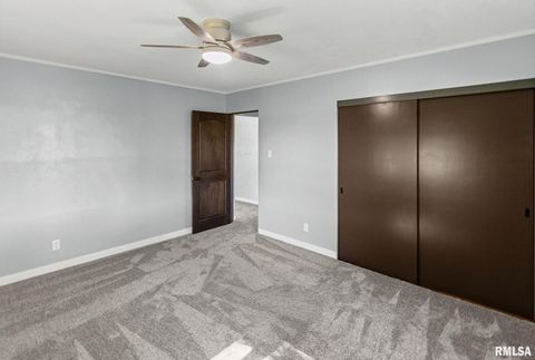 Tiny photo for 503 AIRPORT Road, Centralia, IL 62801 (MLS # EB460423)