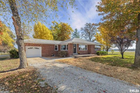 Tiny photo for 503 AIRPORT Road, Centralia, IL 62801 (MLS # EB460423)