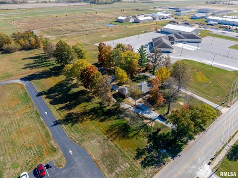Tiny photo for 503 AIRPORT Road, Centralia, IL 62801 (MLS # EB460423)
