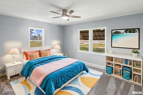 Tiny photo for 503 AIRPORT Road, Centralia, IL 62801 (MLS # EB460423)