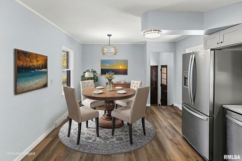 Tiny photo for 503 AIRPORT Road, Centralia, IL 62801 (MLS # EB460423)