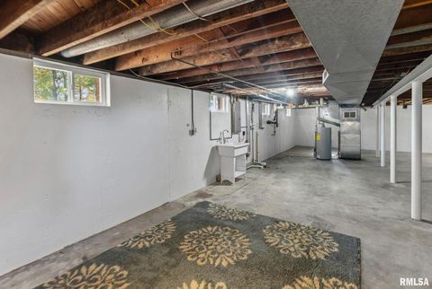 Tiny photo for 503 AIRPORT Road, Centralia, IL 62801 (MLS # EB460423)