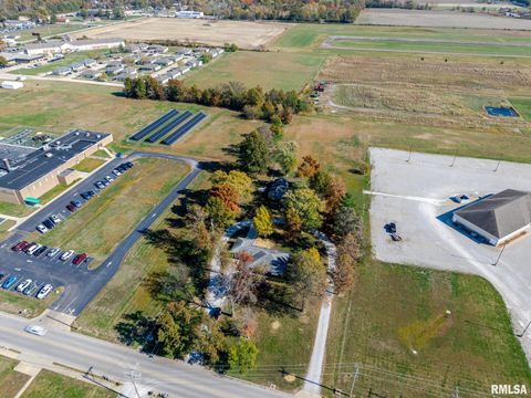 Tiny photo for 503 AIRPORT Road, Centralia, IL 62801 (MLS # EB460423)