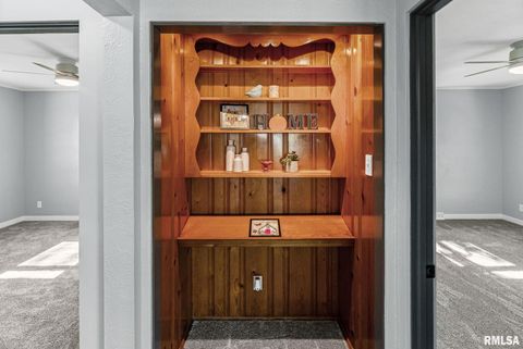 Tiny photo for 503 AIRPORT Road, Centralia, IL 62801 (MLS # EB460423)