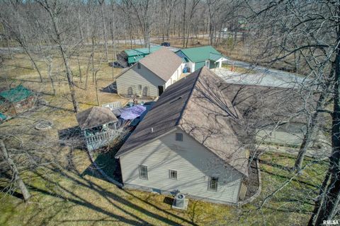 Tiny photo for 10950 PRESTWICK Drive, Benton, IL 62812 (MLS # EB457169)