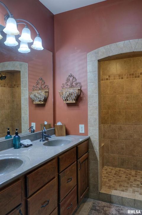 Tiny photo for 10950 PRESTWICK Drive, Benton, IL 62812 (MLS # EB457169)