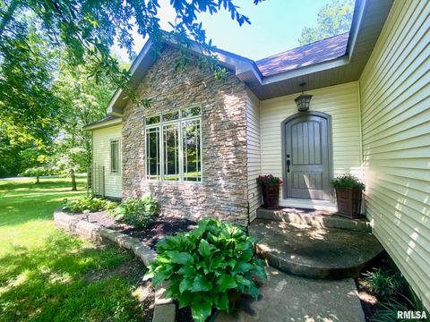 Tiny photo for 10950 PRESTWICK Drive, Benton, IL 62812 (MLS # EB457169)