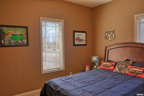 Tiny photo for 10950 PRESTWICK Drive, Benton, IL 62812 (MLS # EB457169)