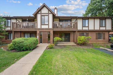 Photo of 221 Uteg Street #C, Crystal Lake, IL 60014 (MLS # 12729530)