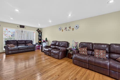 Tiny photo for 1162 HYANNIS Circle, Carol Stream, IL 60188 (MLS # 12720863)