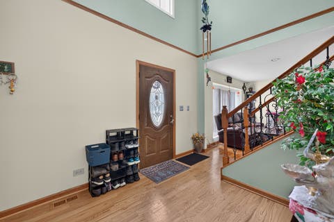 Tiny photo for 1162 HYANNIS Circle, Carol Stream, IL 60188 (MLS # 12720863)