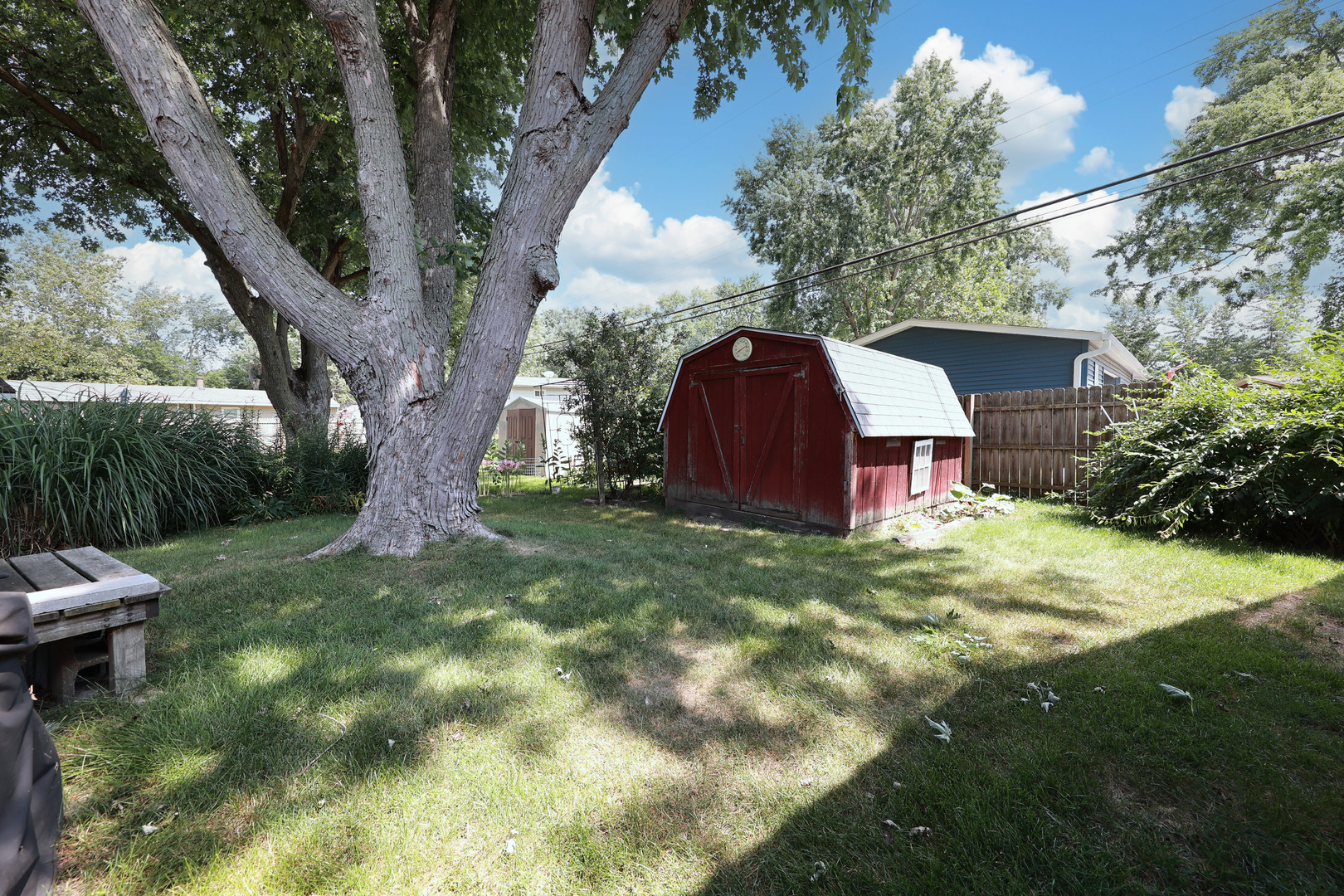4 Crestwood Court