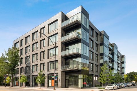 Photo of 6 N Bishop Street #406, Chicago, IL 60607 (MLS # 12680065)