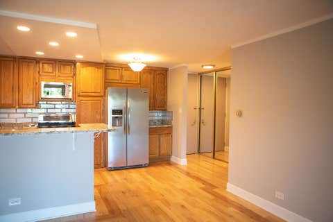 Tiny photo for 16 E Old Willow Road #206-S, Prospect Heights, IL 60070 (MLS # 12722081)