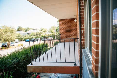 Tiny photo for 16 E Old Willow Road #206-S, Prospect Heights, IL 60070 (MLS # 12722081)