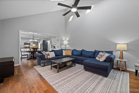 Tiny photo for 602 Highbury Lane, Geneva, IL 60134 (MLS # 12529305)