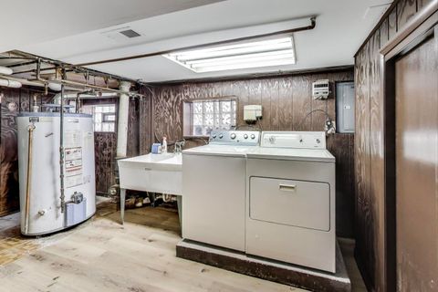 Tiny photo for 2007 S 9th Avenue, Maywood, IL 60153 (MLS # 12487906)