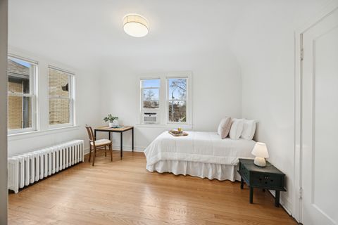 Tiny photo for 1116 N Elmwood Avenue, Oak Park, IL 60302 (MLS # 12468178)