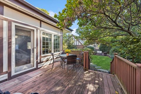 Tiny photo for 1116 N Elmwood Avenue, Oak Park, IL 60302 (MLS # 12468178)