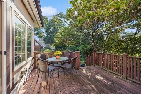 Tiny photo for 1116 N Elmwood Avenue, Oak Park, IL 60302 (MLS # 12468178)