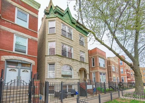Photo of 1312 N Artesian Avenue #1R, Chicago, IL 60622 (MLS # 12678818)