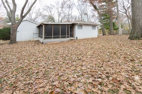 Tiny photo for 1348 Dairy Lane, Mundelein, IL 60060 (MLS # 12522653)