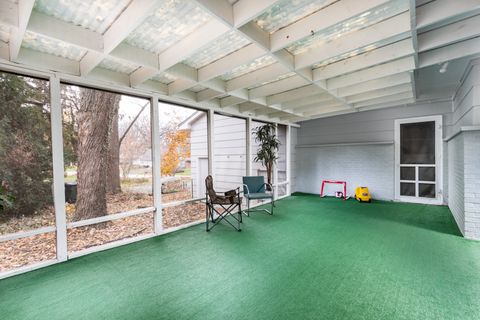 Tiny photo for 1348 Dairy Lane, Mundelein, IL 60060 (MLS # 12522653)