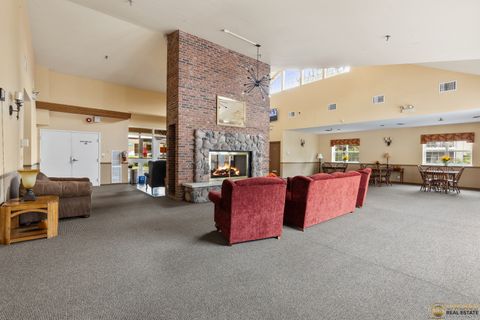 Tiny photo for 784 N Gary Avenue #212, Carol Stream, IL 60188 (MLS # 12491387)