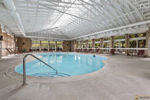 Tiny photo for 784 N Gary Avenue #212, Carol Stream, IL 60188 (MLS # 12491387)
