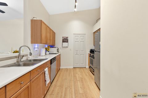 Tiny photo for 784 N Gary Avenue #212, Carol Stream, IL 60188 (MLS # 12491387)