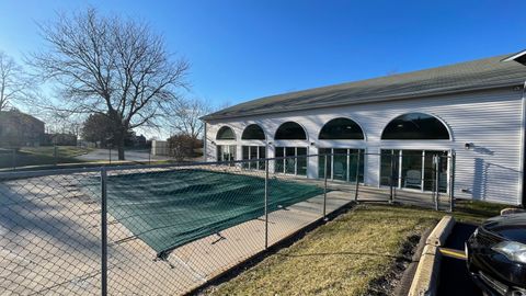 Tiny photo for 4301 W Shamrock Lane #2D, McHenry, IL 60050 (MLS # 12580569)