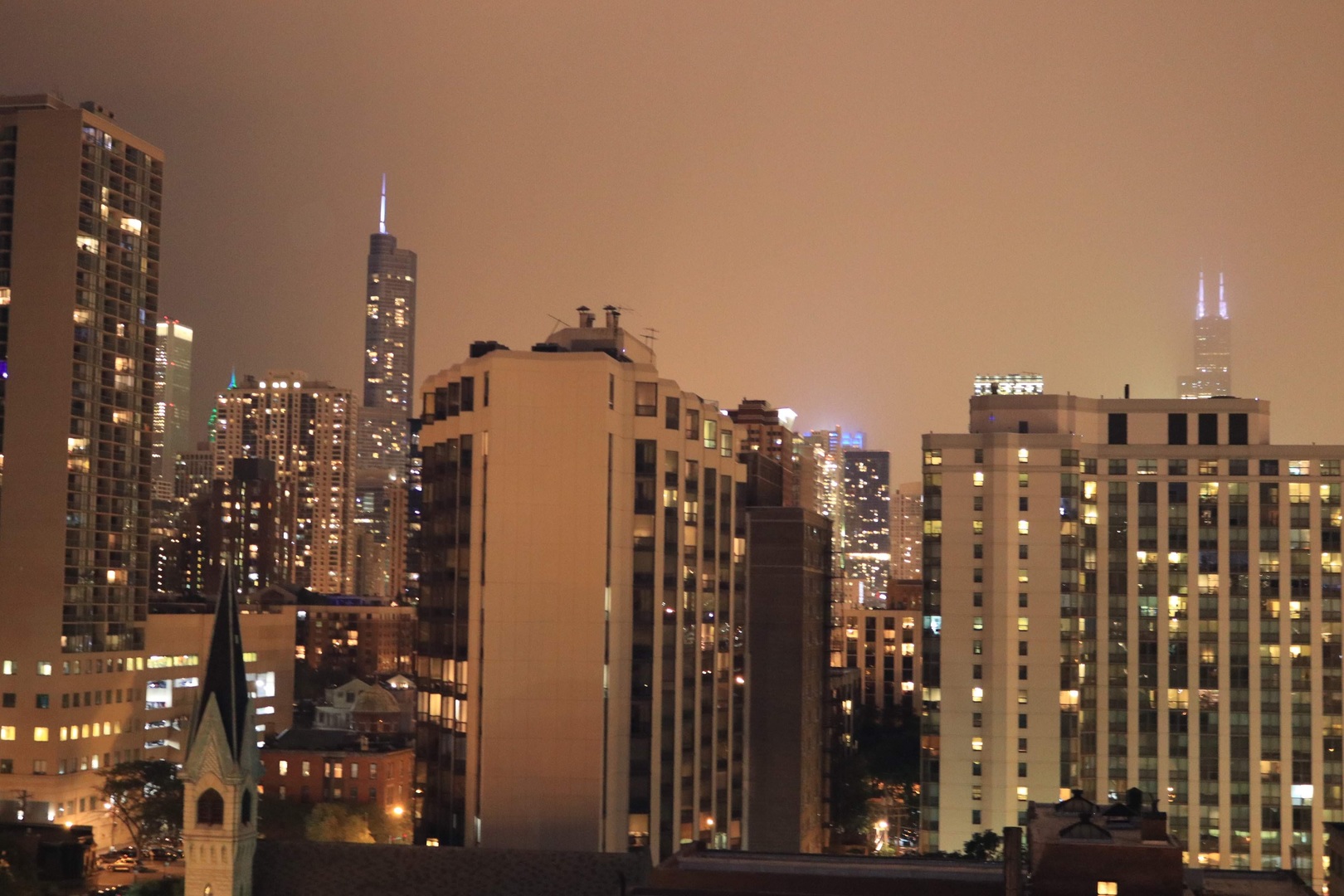 1212 N LaSalle Street 1303