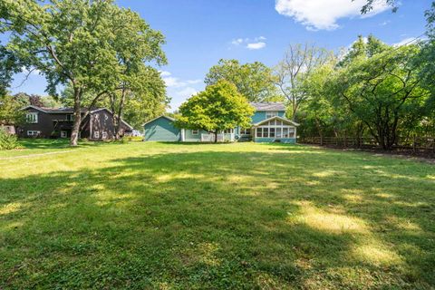 Tiny photo for 133 Mayflower Drive, Batavia, IL 60510 (MLS # 12434530)