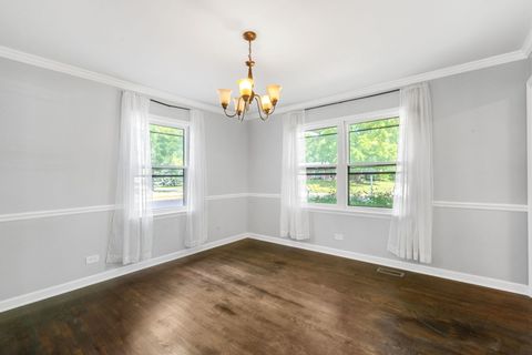Tiny photo for 133 Mayflower Drive, Batavia, IL 60510 (MLS # 12434530)
