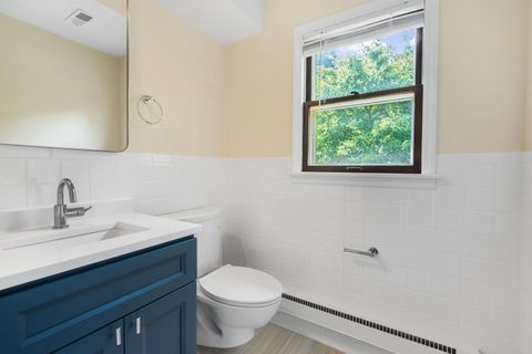 Tiny photo for 133 Mayflower Drive, Batavia, IL 60510 (MLS # 12434530)