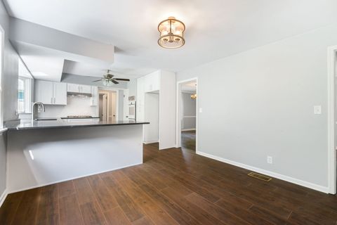 Tiny photo for 133 Mayflower Drive, Batavia, IL 60510 (MLS # 12434530)