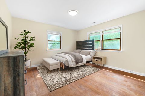 Tiny photo for 133 Mayflower Drive, Batavia, IL 60510 (MLS # 12434530)