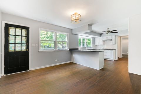Tiny photo for 133 Mayflower Drive, Batavia, IL 60510 (MLS # 12434530)