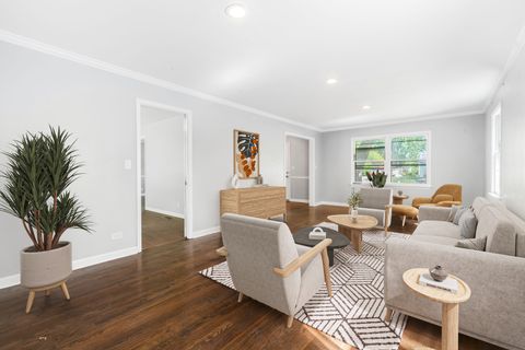 Tiny photo for 133 Mayflower Drive, Batavia, IL 60510 (MLS # 12434530)
