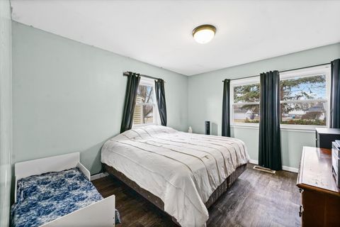 Tiny photo for 423 E Payson Street, Pontiac, IL 61764 (MLS # 12574896)