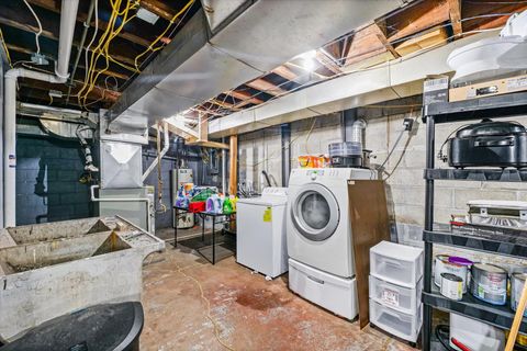 Tiny photo for 423 E Payson Street, Pontiac, IL 61764 (MLS # 12574896)